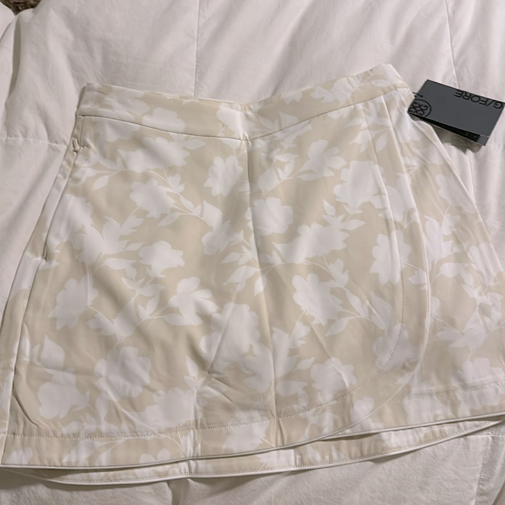 Tennis/golf skirt with built in shorts